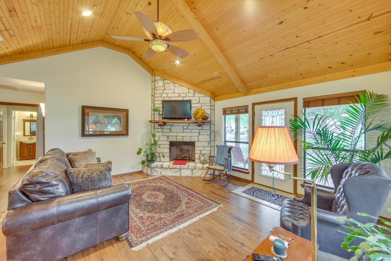 Dog-Friendly Wills Point Home With Grill On 10 Acres Canton Luaran gambar