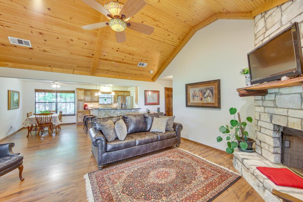 Dog-Friendly Wills Point Home With Grill On 10 Acres Canton Luaran gambar